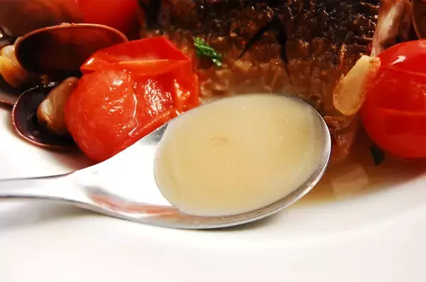 「【白ワインが調味料】塩すら不要！簡単10分「アサリとサバのワイン蒸し」作ってみた！素材の旨味の洪水や～♡」の画像