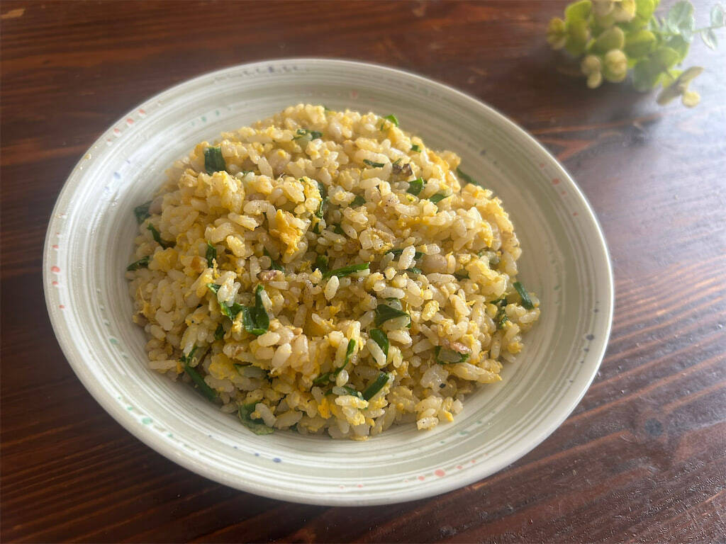 【業スー商品完コピ】万能調味料「姜葱醬」作ってみた！炒飯、炒め物以外にもフル稼働【材料4つ＆レンチン2分】