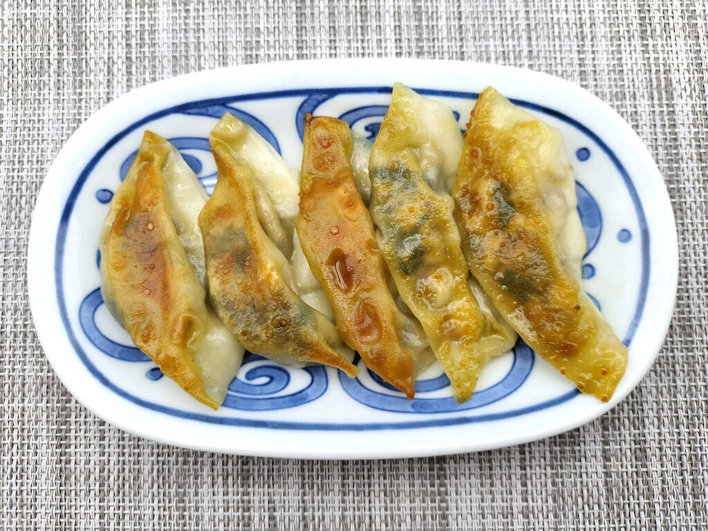 【笠原将弘が“餃子の達人”に教わった】ありそでなかった「牡蠣餃子」作ってみた！磯の香りと旨味の洪水！