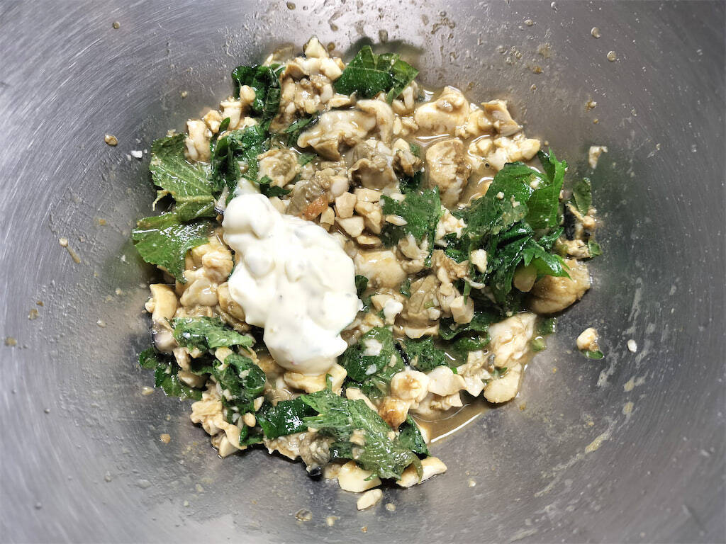 【笠原将弘が“餃子の達人”に教わった】ありそでなかった「牡蠣餃子」作ってみた！磯の香りと旨味の洪水！