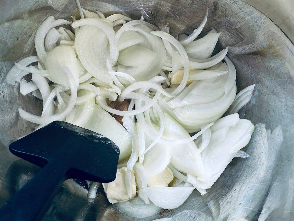 【旬のきのこ4種で】滑らかポタージュ作ろう！深いコクに溺れる♡生クリームなしでもトロットロ【農家直伝】