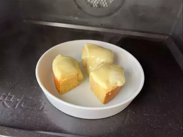 「【のせてチン！】「６Ｐチーズ」で作る甘じょっぱ沼「ご褒美バームクーヘン」が反則級のおいしさだった♡」の画像