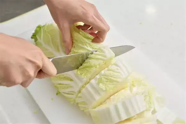 「【農家直伝！白菜レシピ】免疫力爆上げ「白菜のクリーム煮」熱々ソースがトロトロ白菜に絡む～！至極の味わい」の画像