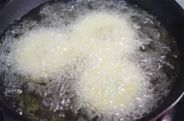 「【農家直伝】蒸しパンミックスで失敗知らず！「おからドーナツ」作ってみた！お豆腐の香りふんわり♡」の画像