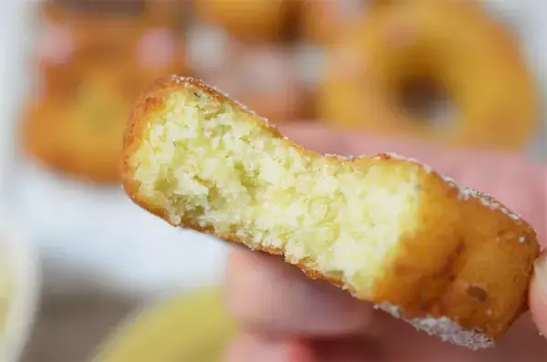 「【農家直伝】蒸しパンミックスで失敗知らず！「おからドーナツ」作ってみた！お豆腐の香りふんわり♡」の画像