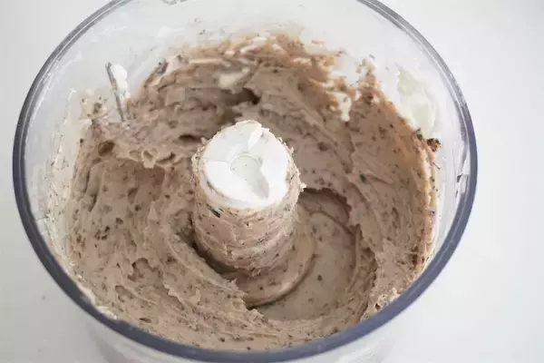 「【余りおせちを活用】黒豆が高級ケーキに!?フジッコ直伝「絶品モンブラン」作ってみた！これが漆黒のくちどけ…♡」の画像