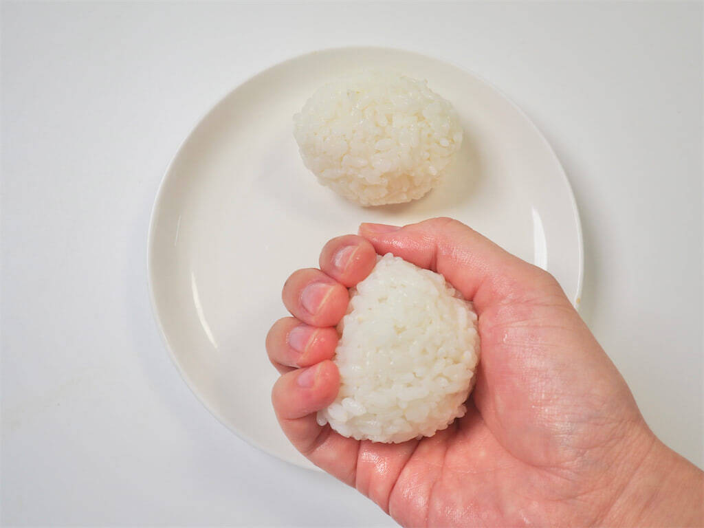 【ハンバーグ研究家】てりやきソースで食欲爆発！わんぱく過ぎる「ご飯★バーグ」に挑戦♪