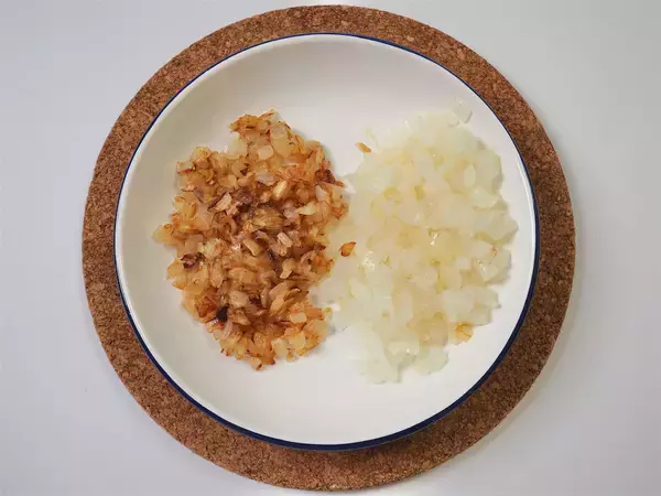 「【ハンバーグ研究家】てりやきソースで食欲爆発！わんぱく過ぎる「ご飯★バーグ」に挑戦♪」の画像