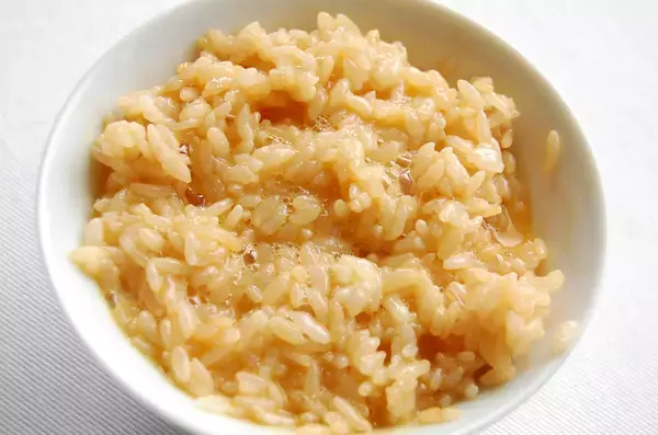 「【TKGの黄金比】とは!?ご飯150gに対し…醤油は何g？卵サイズは？そして調理法「サンライズ」とは!?」の画像