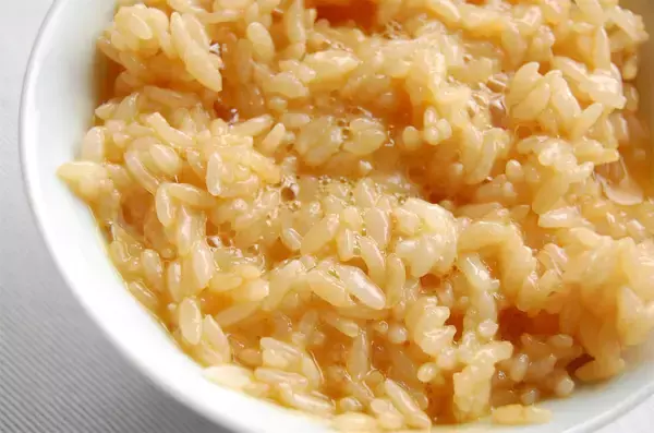 「【TKGの黄金比】とは!?ご飯150gに対し…醤油は何g？卵サイズは？そして調理法「サンライズ」とは!?」の画像