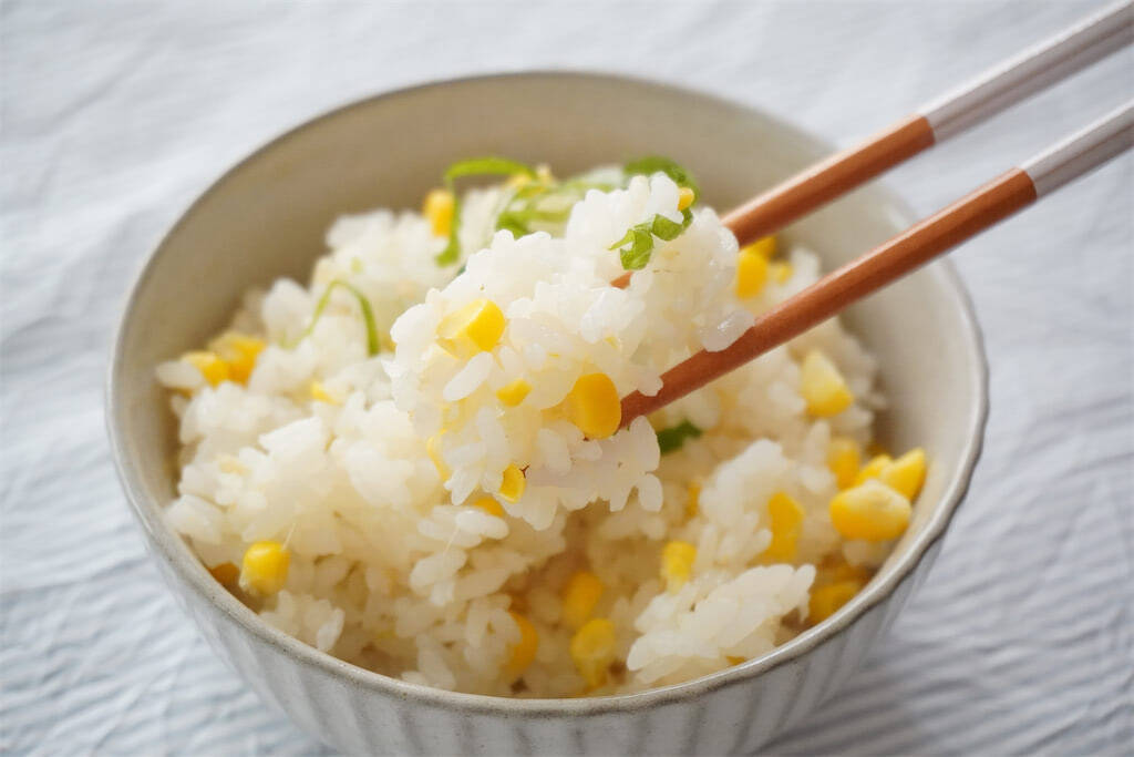 【塩こうじで劇的変化！】究極に甘い「とうもろこしごはん」作ってみた！ご飯もふっくらなの【農家直伝】