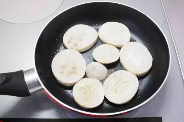 「たけのこは水煮を使った方がいい！ 「生」信仰を覆すリュウジさんの「たけのこ水煮ステーキ」作ってみた」の画像