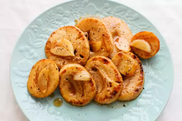 「たけのこは水煮を使った方がいい！ 「生」信仰を覆すリュウジさんの「たけのこ水煮ステーキ」作ってみた」の画像