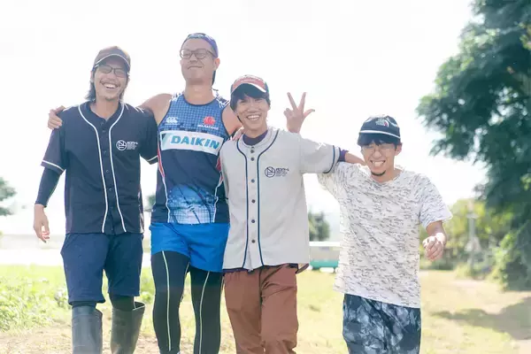 「【生産者インタビュー】江戸時代から続く農家7代目は元芸人⁉「楽しくなきゃ農業じゃない」エンタメ農家に密着！」の画像