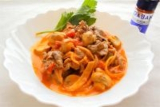 【時短でビーフストロガノフ】フライパン一つで作ってみた！トマト缶でサワークリーム不要【上田淳子さん考案】