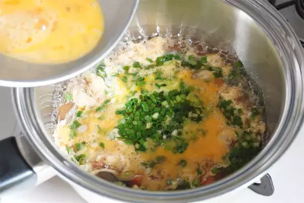 「【肉なしでも大満足！】フジッコの「おまめさん」で爆速卵とじ丼作ってみた♪煮汁が甘辛でコスパ最強♡」の画像