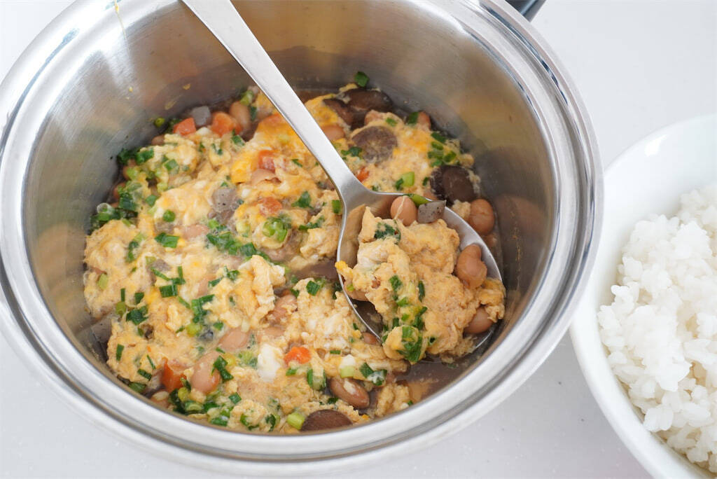 【肉なしでも大満足！】フジッコの「おまめさん」で爆速卵とじ丼作ってみた♪煮汁が甘辛でコスパ最強♡