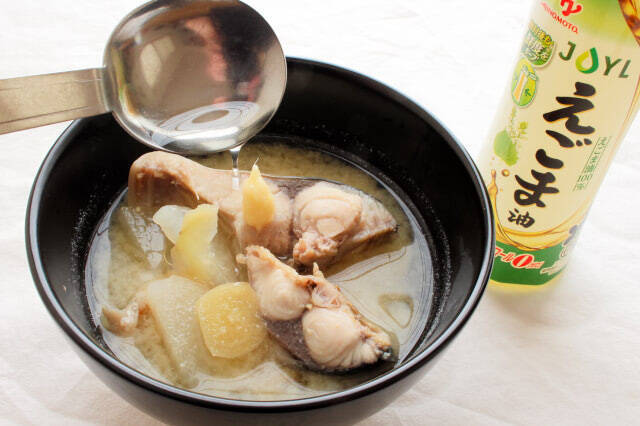 【オメガ3増し増しみそ汁】サバ切り身とエゴマ油で「大根とさばのあら汁風」作ってみた♪【必須脂肪酸】