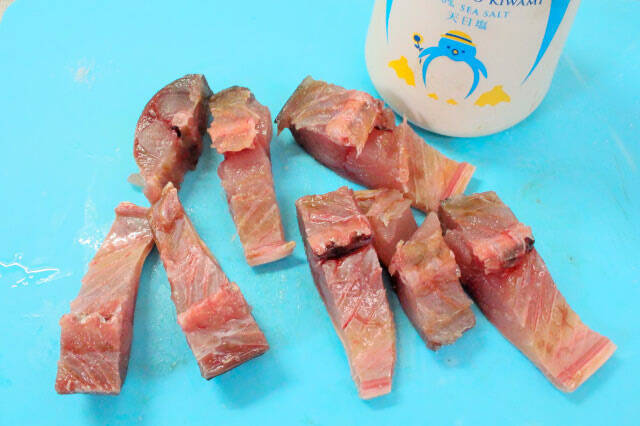 【オメガ3増し増しみそ汁】サバ切り身とエゴマ油で「大根とさばのあら汁風」作ってみた♪【必須脂肪酸】