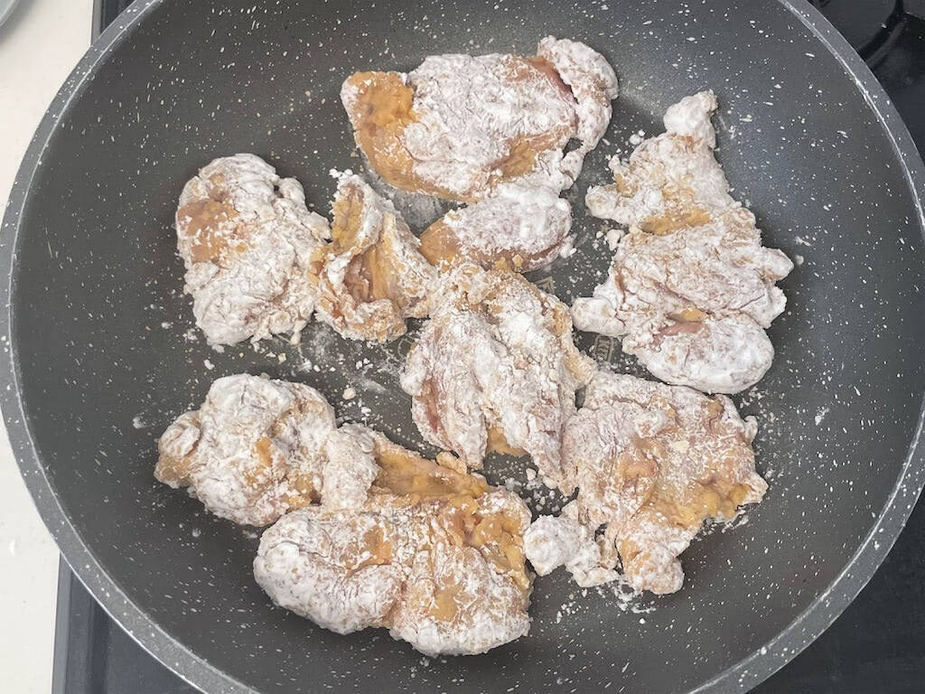 【リュウジレシピ】罪悪感も“油”もゼロ！一滴も使わずサクサク食感な「夢の痩せ唐揚げ」作ってみた！