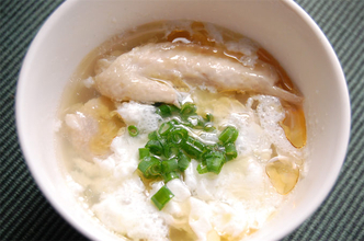 【鳥羽レシピSDGs】料理2品作って残った「手羽先の先」と「白身」を救済…「中華スープ」を仕立ててみた♪
