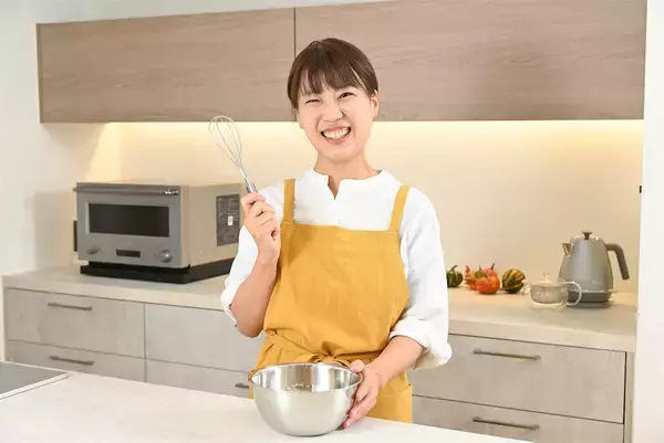 「【センスも技術も不要】フライパンで焼く「米粉のネイキッドケーキ」でクリスマスを楽しも♡【元パティシエ直伝】」の画像