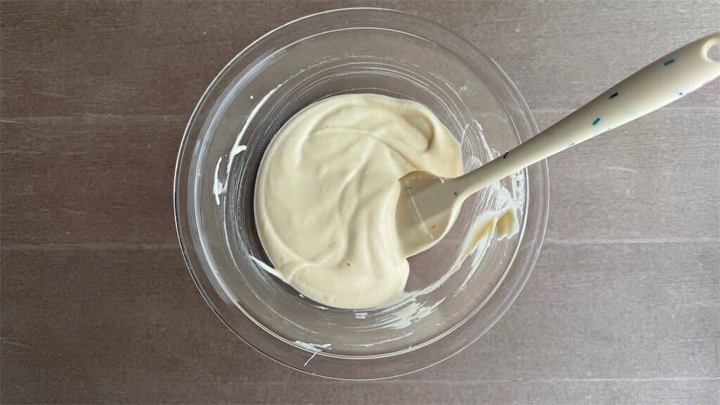 【センスも技術も不要】フライパンで焼く「米粉のネイキッドケーキ」でクリスマスを楽しも♡【元パティシエ直伝】