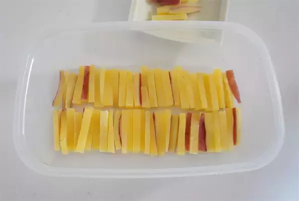 「【さつまいもがツルン♪】飲めるぞ♡「牛乳かん」にさつまいもをINする新スイーツ作ってみた！【農家直伝】」の画像