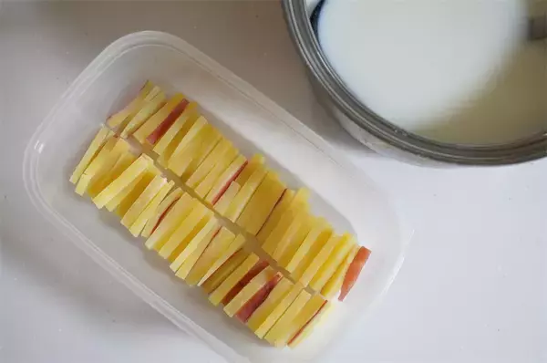 「【さつまいもがツルン♪】飲めるぞ♡「牛乳かん」にさつまいもをINする新スイーツ作ってみた！【農家直伝】」の画像