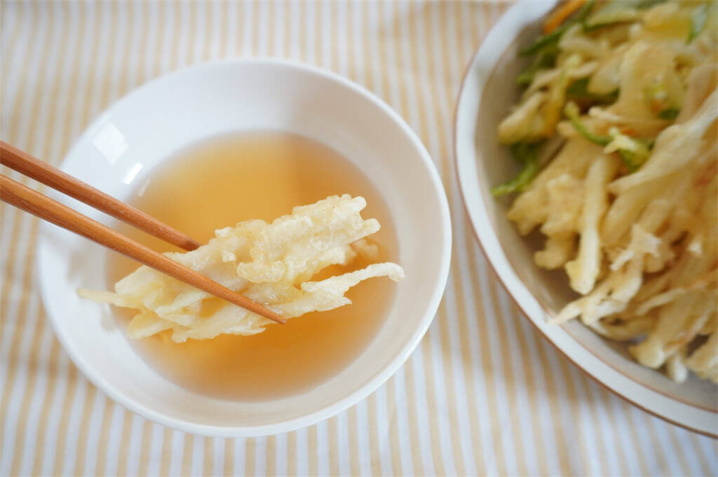【新しょうがが主役】大人がハマる「新しょうがのかき揚げ」作ってみた！サクッとツーンな爽快感♪【農家直伝】