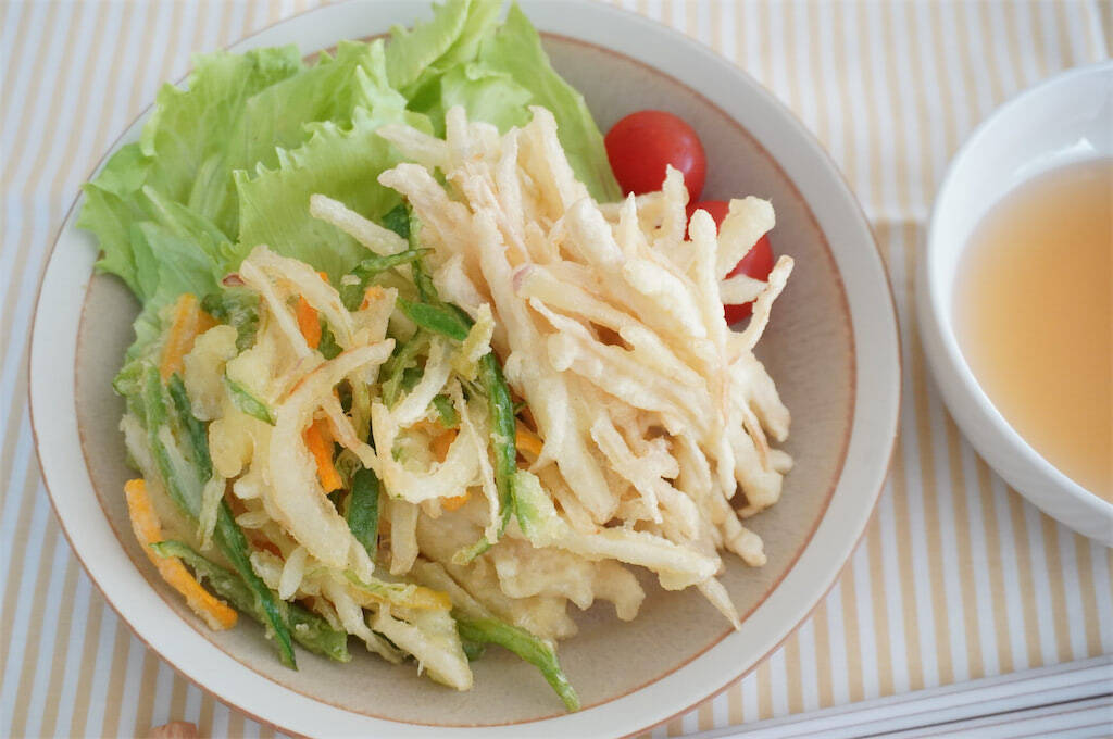 【新しょうがが主役】大人がハマる「新しょうがのかき揚げ」作ってみた！サクッとツーンな爽快感♪【農家直伝】