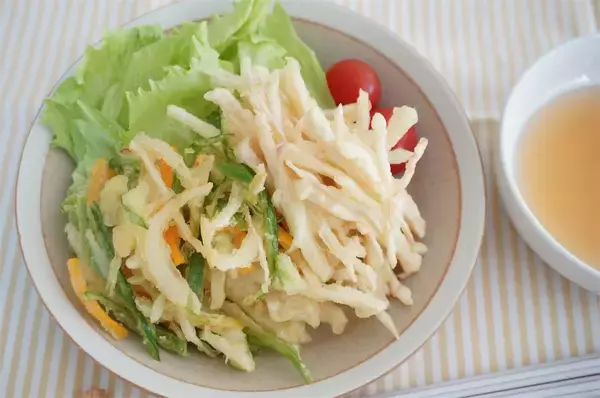 「【新しょうがが主役】大人がハマる「新しょうがのかき揚げ」作ってみた！サクッとツーンな爽快感♪【農家直伝】」の画像