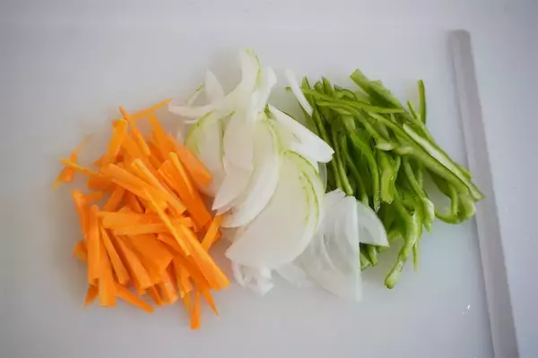 「【新しょうがが主役】大人がハマる「新しょうがのかき揚げ」作ってみた！サクッとツーンな爽快感♪【農家直伝】」の画像