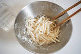 「【新しょうがが主役】大人がハマる「新しょうがのかき揚げ」作ってみた！サクッとツーンな爽快感♪【農家直伝】」の画像5