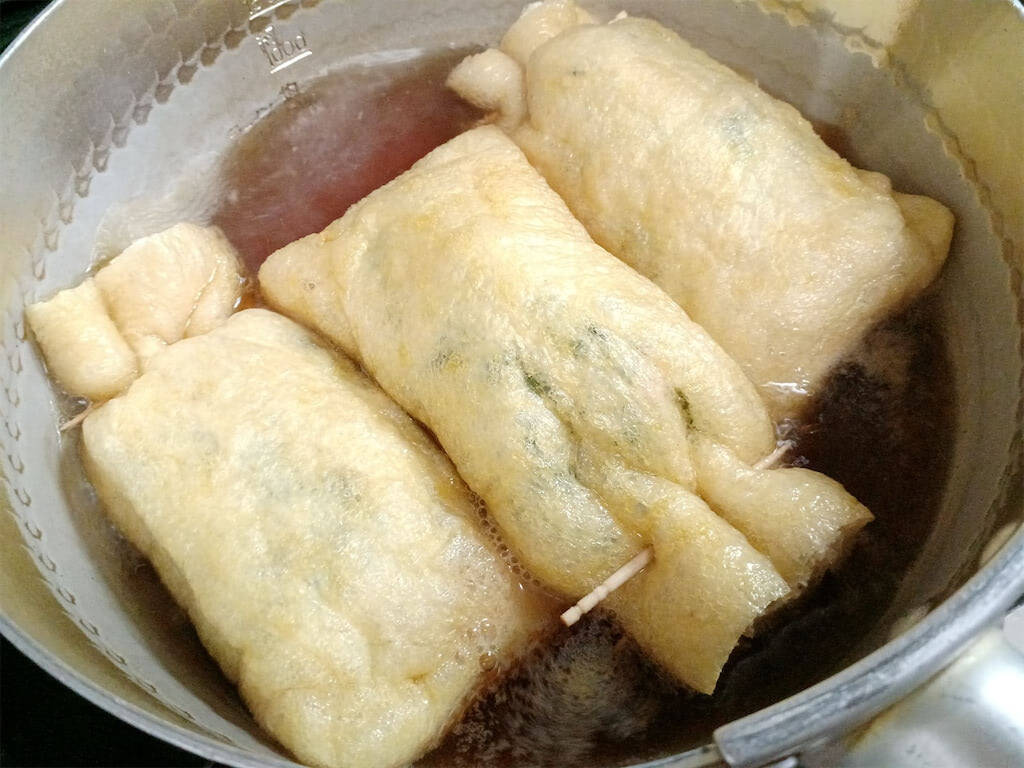 【新世紀ゆでたまご】生卵を詰めて煮る「油揚げの袋煮」作ってみた！だし汁シミシミ大優勝♪【農家直伝】