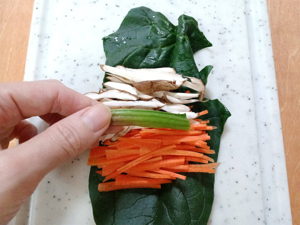 【新世紀ゆでたまご】生卵を詰めて煮る「油揚げの袋煮」作ってみた！だし汁シミシミ大優勝♪【農家直伝】