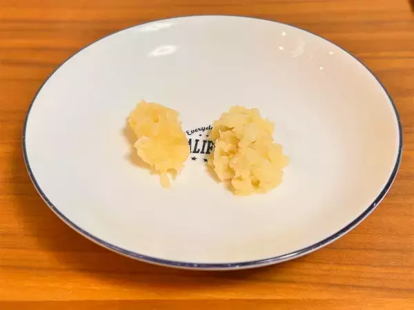 「【肉なしでも大満足】お手軽スパイスで本格的な「ベジタリアンカレー」作ってみた！プロの一手はトマトの酸味♪」の画像