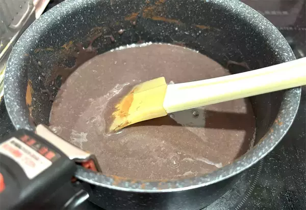 「【ドイツ発】練乳とココアを練って冷やすだけ♪焼かずにお手軽「生チョコ風」作ろう！必要なのは根気だけ」の画像