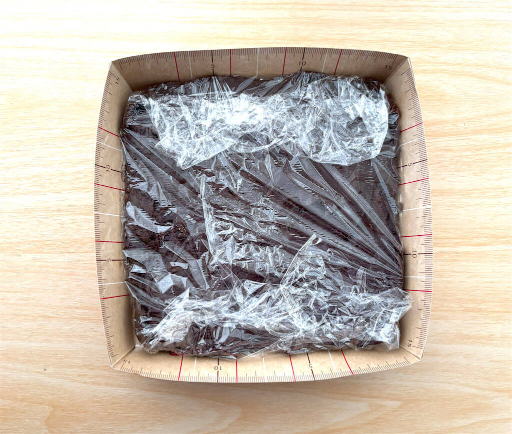 【ドイツ発】練乳とココアを練って冷やすだけ♪焼かずにお手軽「生チョコ風」作ろう！必要なのは根気だけ