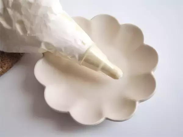 「【市販のキャラメルで本格派】レンジで溶かして冷やすだけ「ミルクプリン」作ってみた！むちっと濃厚なの♡」の画像