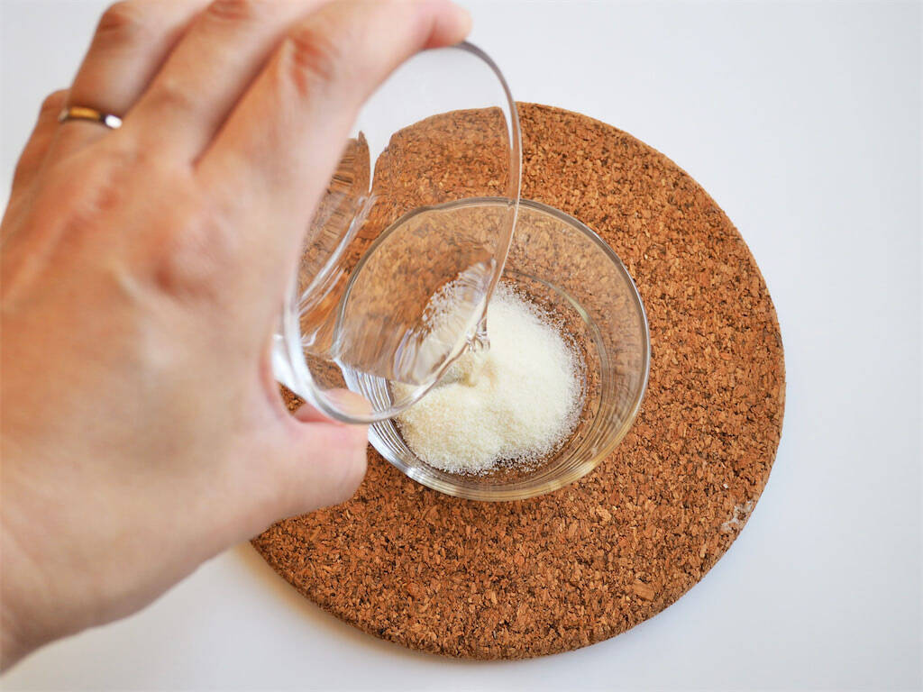 【市販のキャラメルで本格派】レンジで溶かして冷やすだけ「ミルクプリン」作ってみた！むちっと濃厚なの♡