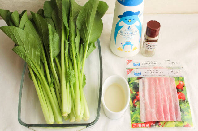 【カリカリベーコンへの道】冷たいフライパンで焼く「コールドスタート」で失敗ナシ♪サラダにジュワッとかけて