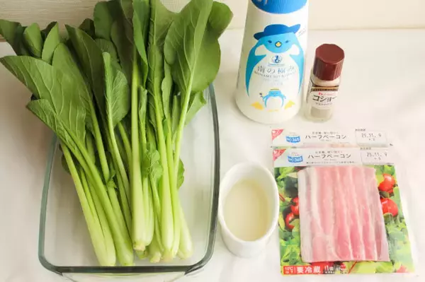 「【カリカリベーコンへの道】冷たいフライパンで焼く「コールドスタート」で失敗ナシ♪サラダにジュワッとかけて」の画像