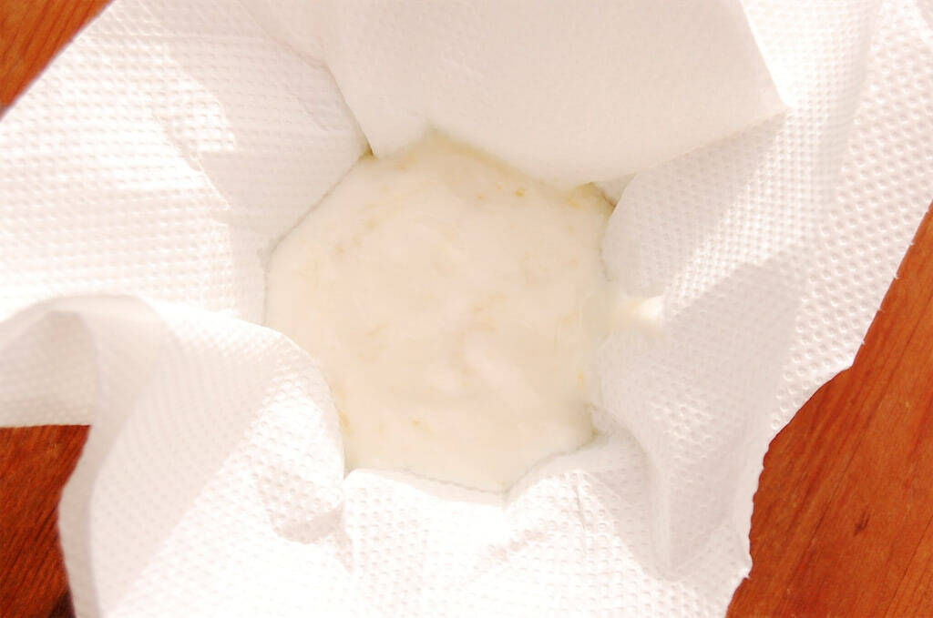 【水切りだけで濃厚チーズケーキ風】作りおきの自家製「柑橘のさっと煮」で「ヨーグルトケーキ」作ってみた！
