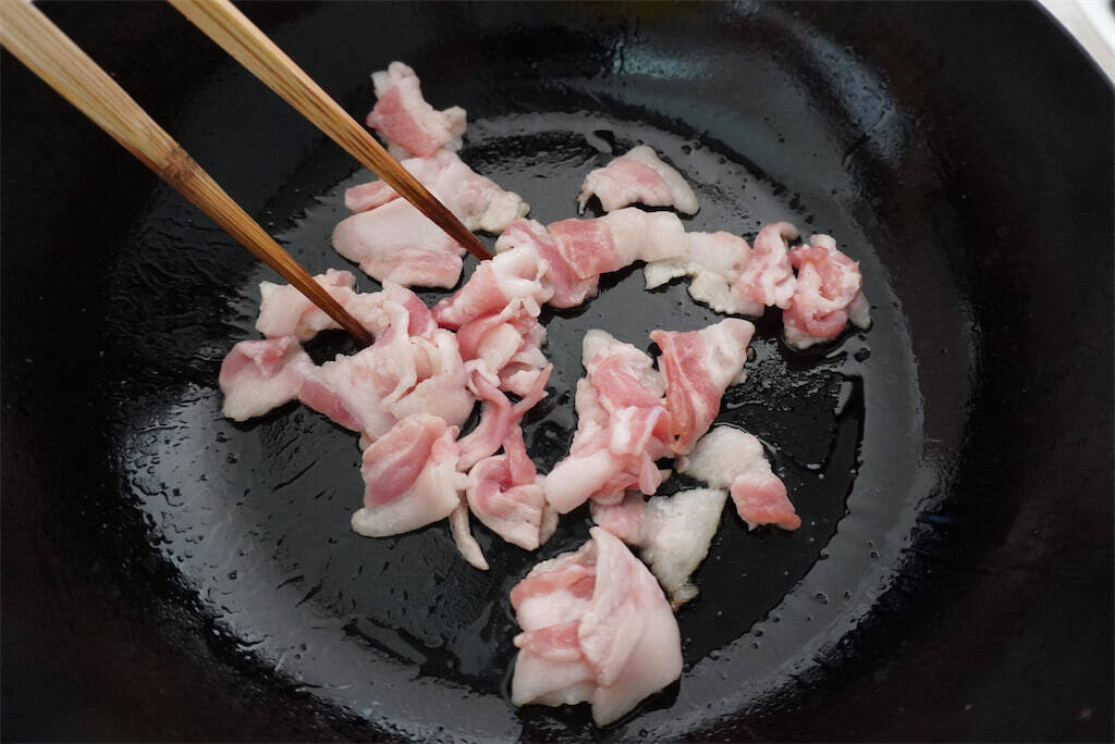 【キャベツの代わりにニラ使用】それだけで「とん平焼き」がふわトロに！チーズのコラボも◎【農家直伝】