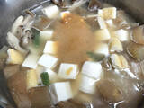 「【絶品！郷土メシ】山形の郷土料理「納豆汁」を作ってみた！「いもがら」と潰し納豆のハーモニーが決め手」の画像9