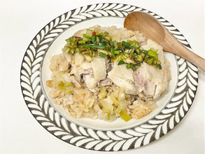 炊飯器で本格エスニック！「ねぎたっぷりカオマンガイ」作ってみた！【香味ダレも絶品】