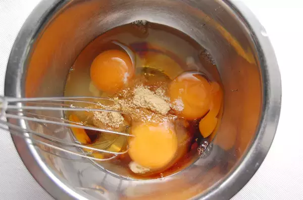 「シンプルにめっちゃ美味しいヤツ！「厚焼き玉子巻き寿司」に挑戦♪お花見や行楽にも！」の画像