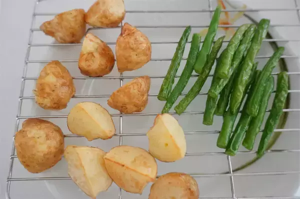 「【フライ界にニューフェイス登場】なんと揚げるのは「かぶ」！ジュワワ～っと甘エキスしたたる♡【農家直伝】」の画像