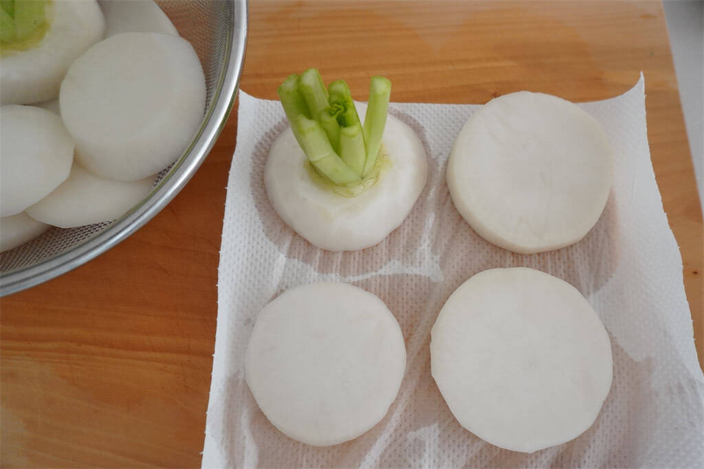 【フライ界にニューフェイス登場】なんと揚げるのは「かぶ」！ジュワワ～っと甘エキスしたたる♡【農家直伝】